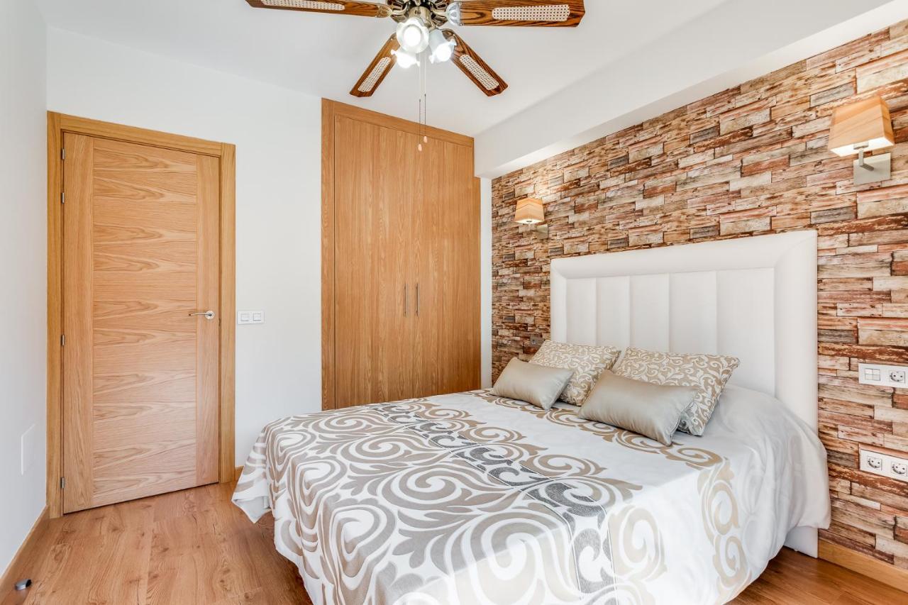 New 1 Bedroom Apartement On The Sea In Marbella. Buitenkant foto